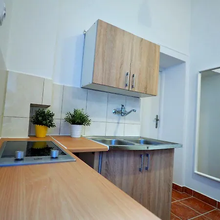 Apartment Second / Wislna 4 *